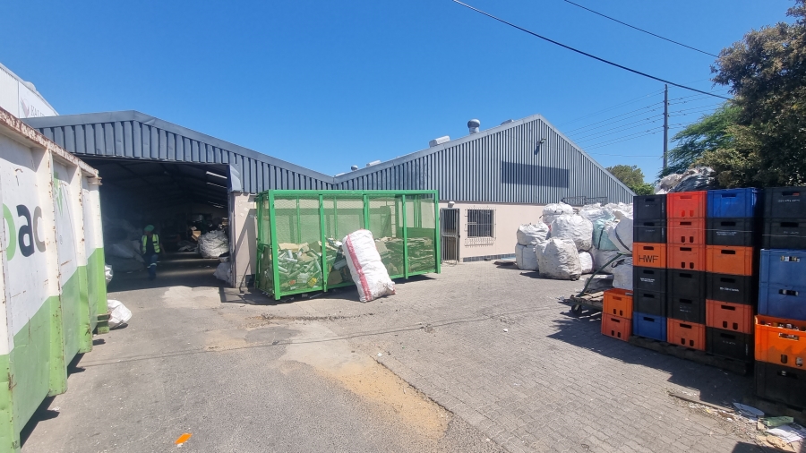 Commercial Property for Sale in Elsies River Western Cape